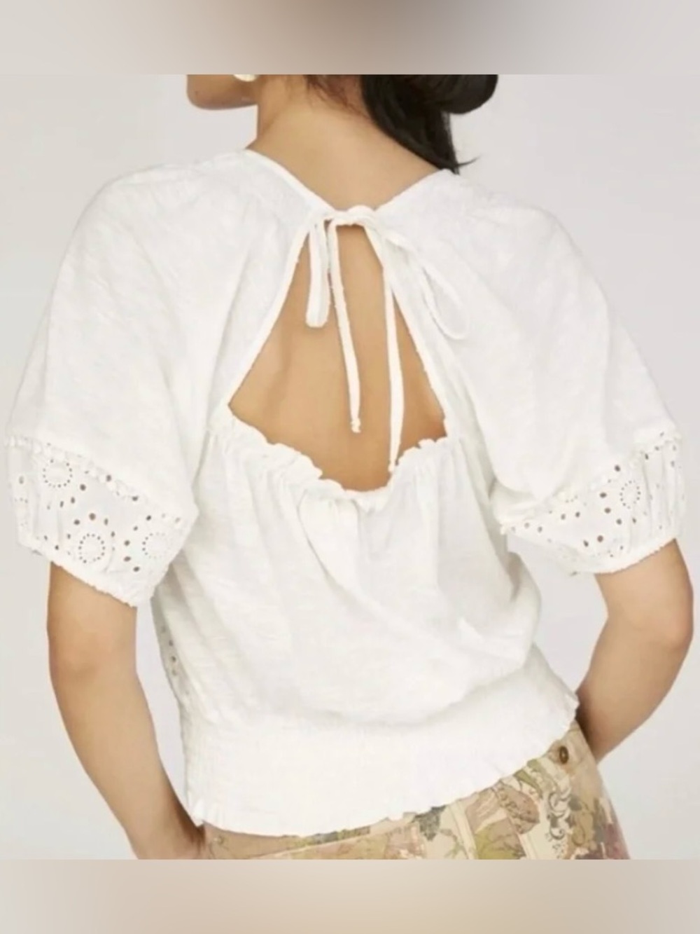 Porridge by Anthropologie White Eyelet Cut Out Back Detail Cotton Blouse -Size M - Picture 3 of 7